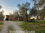 Rustici e casali in vendita di 201 m²