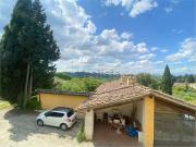 Rustici e casali in vendita di 225 m²