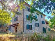 Rustici e casali in vendita di 210 m²