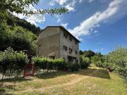 Rustici e casali in vendita di 210 m²