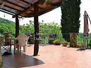 Rustici e casali in vendita di 210 m² in Via della...