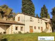 Rustici e casali in vendita di 213 m²