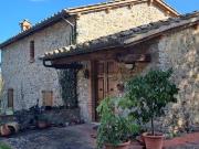 Rustici e casali in vendita di 216 m² in Strada del...