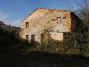 Rustici e casali in vendita di 220 m²