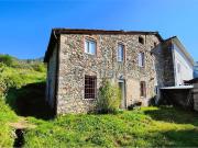 Rustici e casali in vendita di 220 m² in Località Ballari