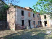 Rustici e casali in vendita di 225 m² in Via Roma, 9