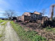 Rustici e casali in vendita di 228 m²