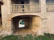 Rustici e casali in vendita di 233 m²