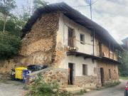 Rustici e casali in vendita di 233 m² in Via Ciaine, 59