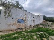 Rustici e casali in vendita di 235 m² in Contrada Rosara