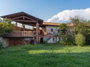 Rustici e casali in vendita di 235 m² in Via Umberto