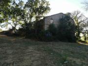 Rustici e casali in vendita di 240 m²