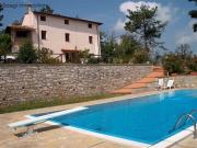 Rustici e casali in vendita di 240 m² in Via di...