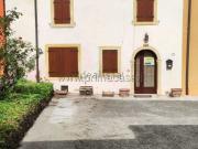 Rustici e casali in vendita di 245 m² in Via Are