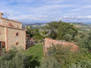 Casa di campagna in vendita di 250 m² in Strada Statale 323