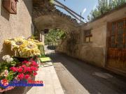 Rustici e casali in vendita di 250 m² in Frazione...