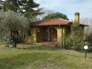 Rustici e casali in vendita di 250 m² in Strada Provinciale