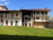 Rustici e casali in vendita di 250 m² in Via Manifattura, 28