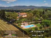 Rustici e casali in vendita di 250 m² in Via Mario Cermenati