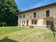 Rustici e casali in vendita di 250 m² in Via San Lorenzo