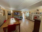 Rustici e casali in vendita di 250 m² in Via sighera