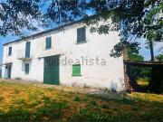 Rustici e casali in vendita di 259 m²