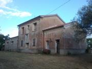 Rustici e casali in vendita di 270 m² in Contrada Isola