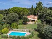 Rustici e casali in vendita di 275 m²