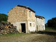 Rustici e casali in vendita di 332 m²