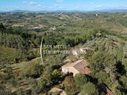 Rustici e casali in vendita di 280 m² in Via CERTALDESE