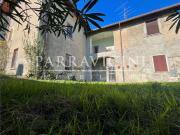 Rustici e casali in vendita di 280 m² in Via Fornacetta