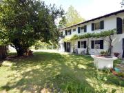 Rustici e casali in vendita di 280 m² in Via Musestre