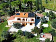 Rustici e casali in vendita di 456 m²