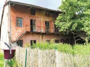 Rustici e casali in vendita di 284 m² in Via Piane