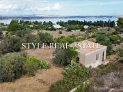 Rustici e casali in vendita di 287 m² in Contrada Isola