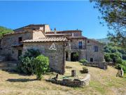 Rustici e casali in vendita di 290 m² in Località Gragnone