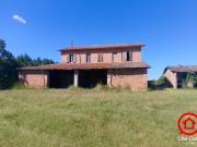 Rustici e casali in vendita di 290 m² in Via Vigo...