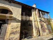 Rustici e casali in vendita di 294 m² in Via Alessandro...