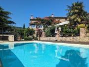 Casa di campagna in vendita di 300 m² in Via delle Querce