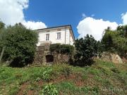 Rustici e casali in vendita di 300 m²