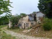 Rustici e casali in vendita di 300 m²
