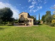 Rustici e casali in vendita di 300 m²