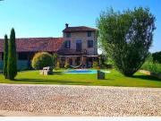 Rustici e casali in vendita di 300 m²