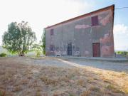 Rustici e casali in vendita di 300 m²