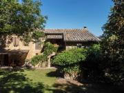 Rustici e casali in vendita di 300 m²