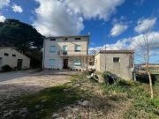 Rustici e casali in vendita di 300 m² in Strada Comunale...