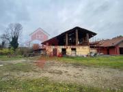 Rustici e casali in vendita di 300 m² in Strada Mollie...