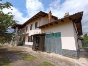 Rustici e casali in vendita di 300 m² in Via Case Sparse, 3