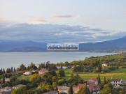 Rustici e casali in vendita di 300 m² in Via Castello