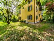 Rustici e casali in vendita di 300 m² in Via Cristoforo...